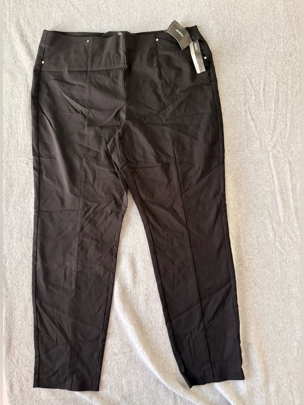 Alfani Women’s Size 16 Black Ankle Pants Comfort Waist Elastic Pull-On NWT